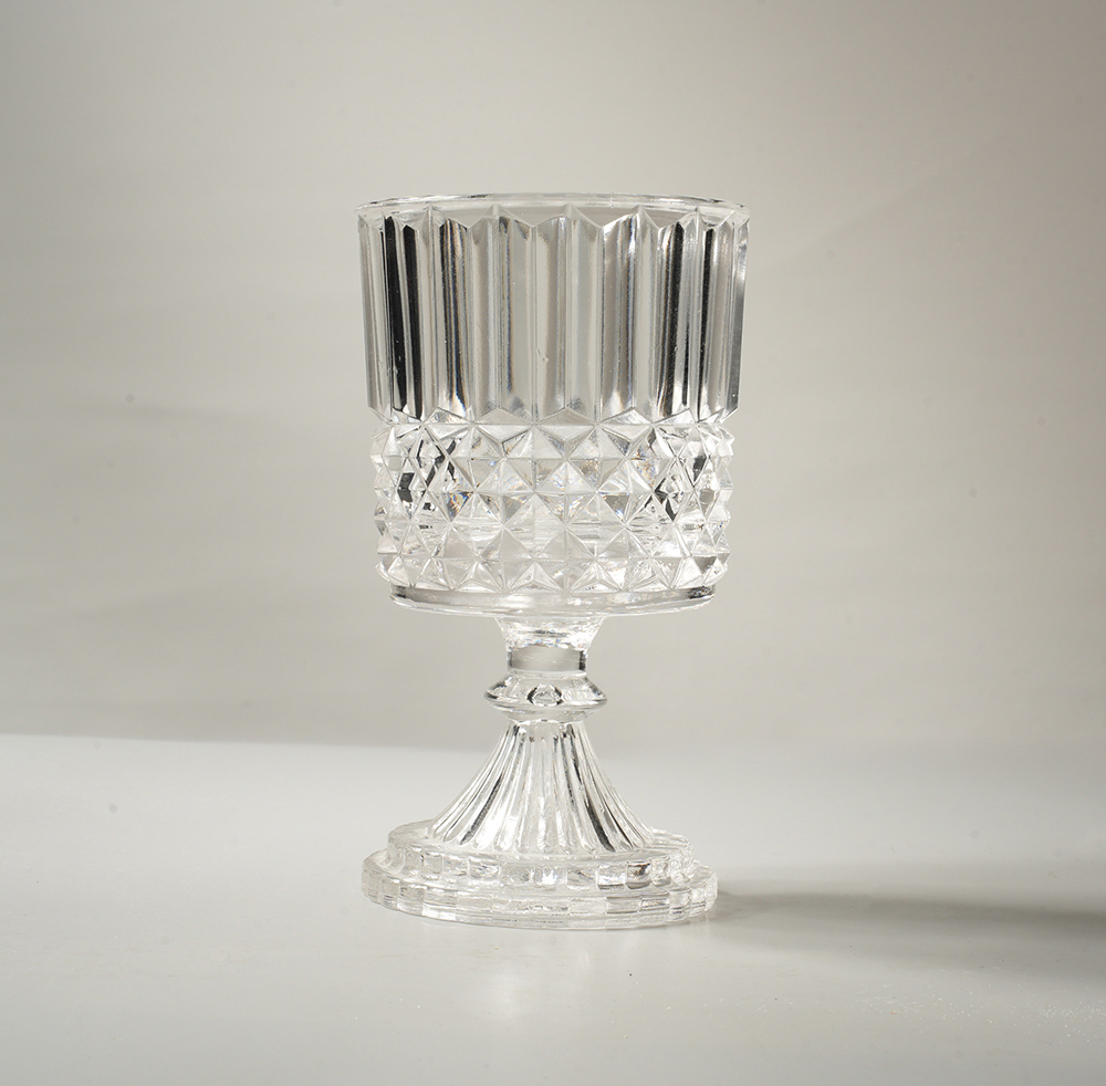 Ayaklı kristal orta bo