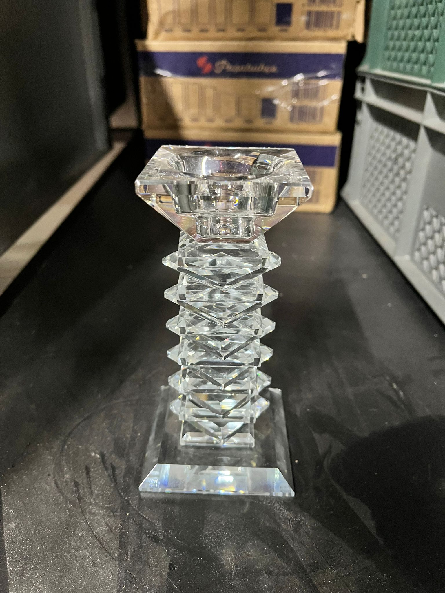 Kristal tırtıklı tek boy